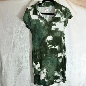 Tie Dye T-Shirt Dress w/ Zipper and is Ribbed